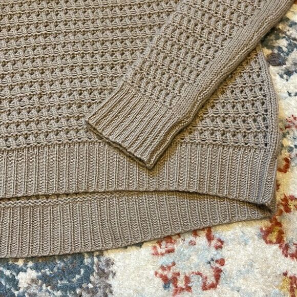 360 Cashmere Knit Sweater - Picture 5 of 7